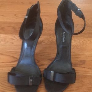 Black White House Blackmarket heels!